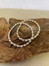 Load image into Gallery viewer, 4mm Pearl Stretch Bracelet
