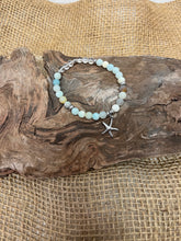 Load image into Gallery viewer, Small Beaded Bracelet with Charm
