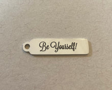Load image into Gallery viewer, Drop Pendant Necklace
