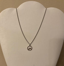 Load image into Gallery viewer, Mountain Necklace