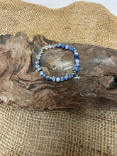 Load image into Gallery viewer, Small Beaded Bracelet with Charm