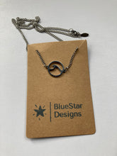 Load image into Gallery viewer, Wave necklace