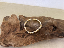 Load image into Gallery viewer, 6mm Pearl Stretch Bracelet
