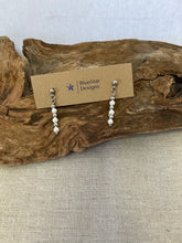 Load image into Gallery viewer, Pearl Dangle Earrings
